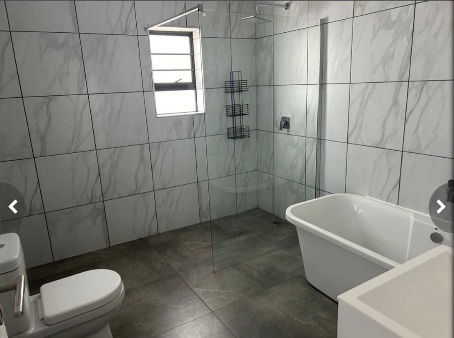 To Let 3 Bedroom Property for Rent in Fountains Estate Eastern Cape